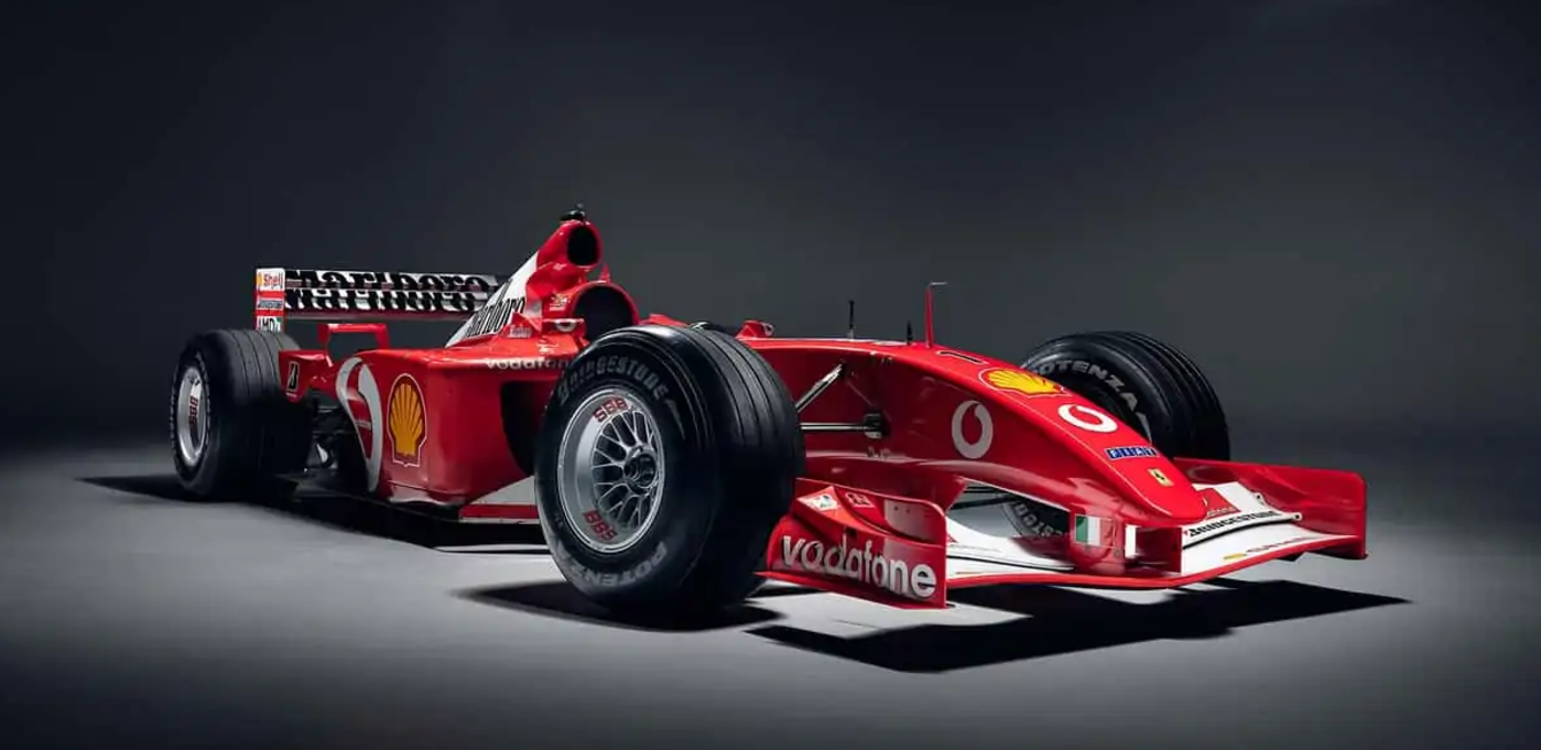 Icônica e vencedora: Ferrari de Schumacher será leiloada